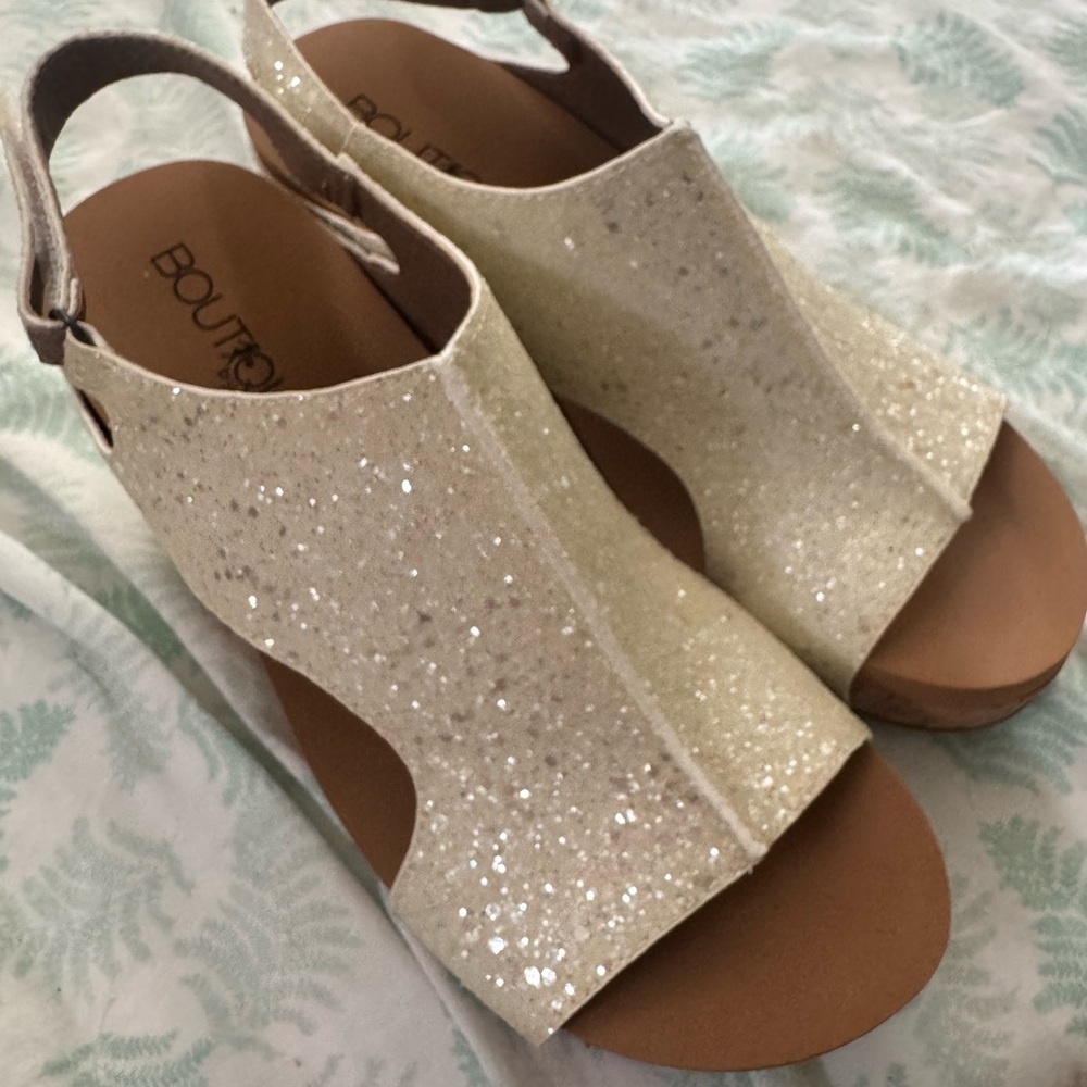 Women's Corky’s Carly  Glitter Sandals - white/Silver